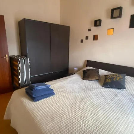 Laura Apartment