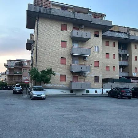 شقة Laura